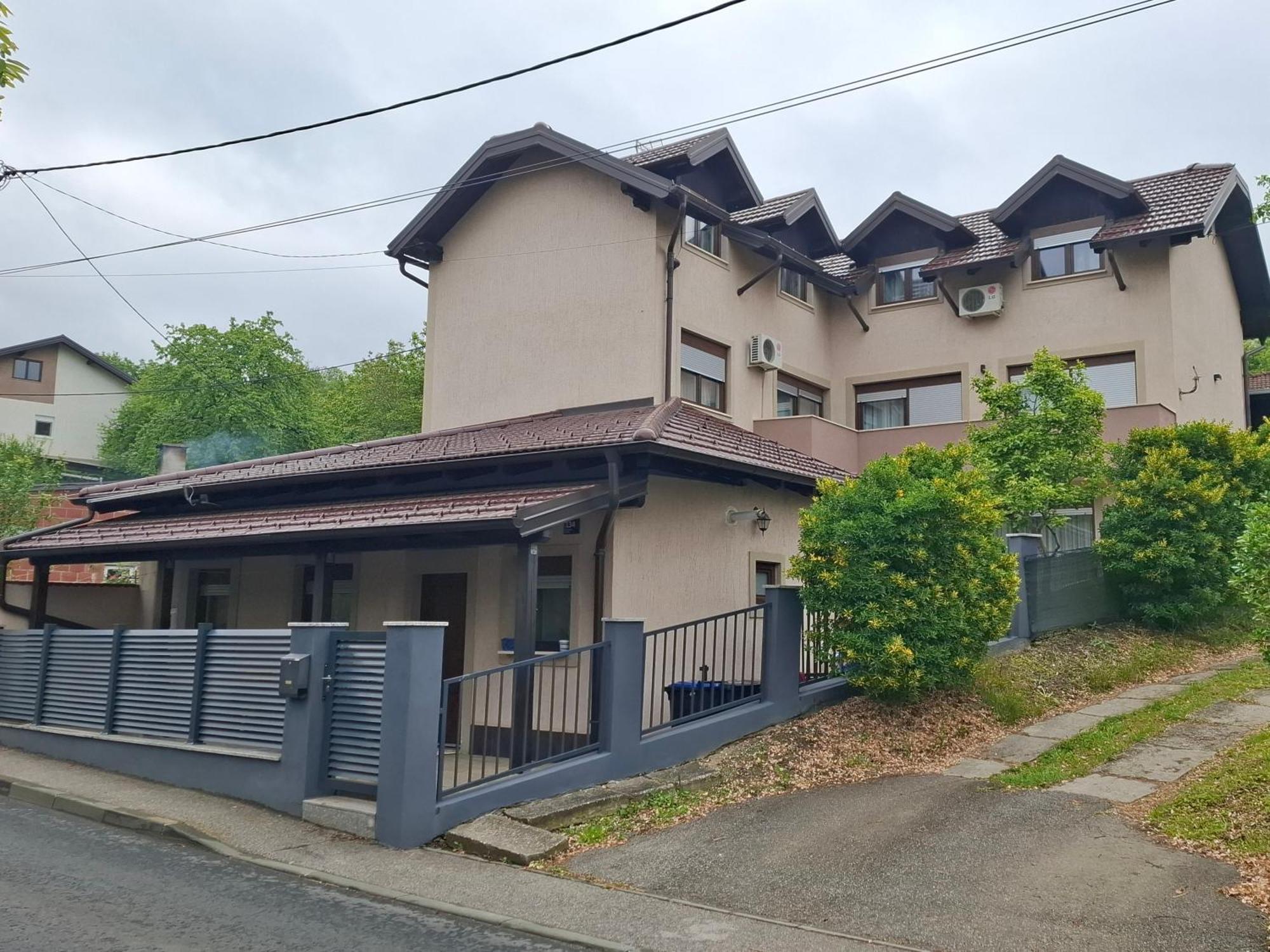 Apartman Folka Free Parking Zágráb Kültér fotó